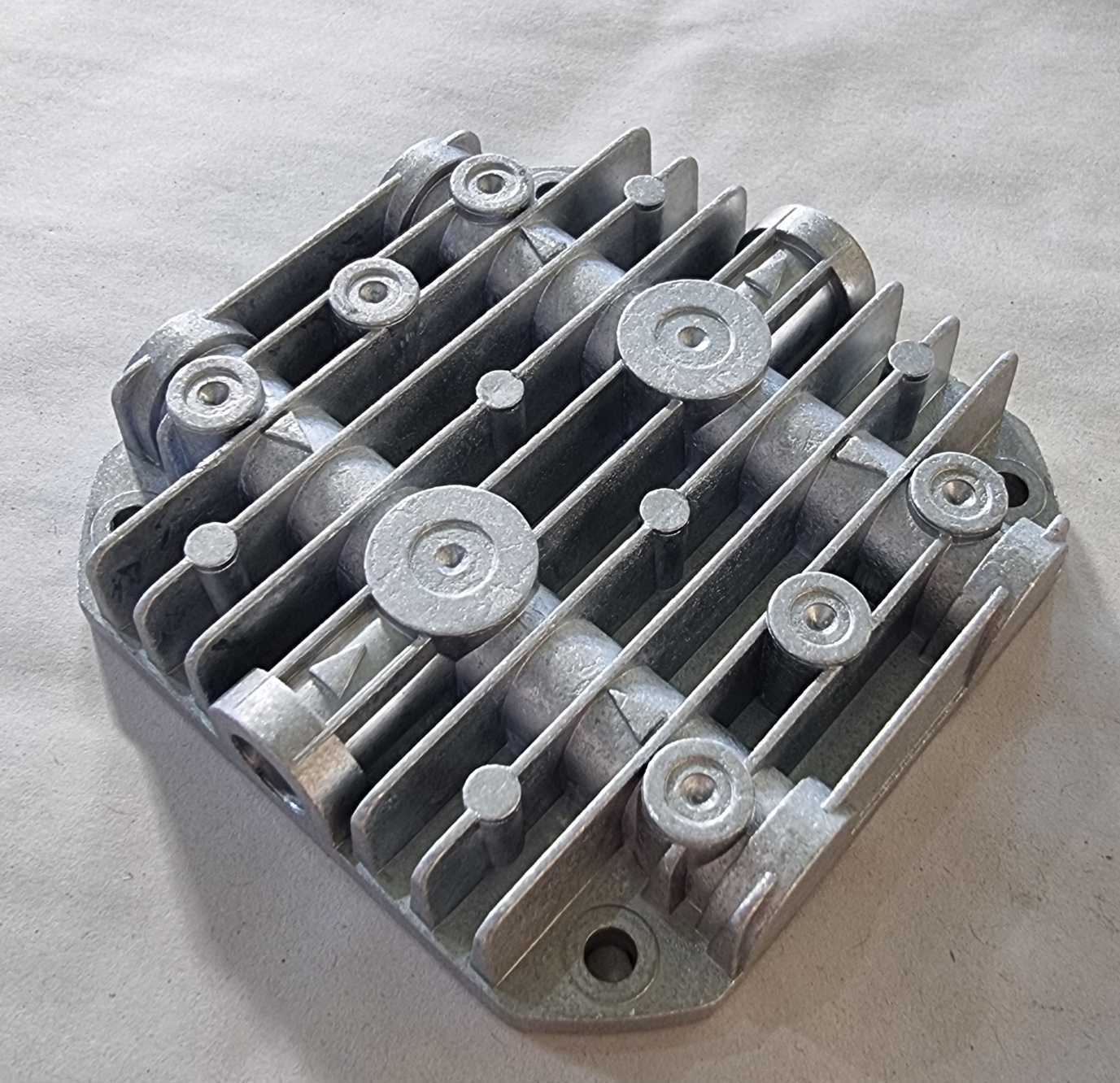 Head Intermediate Plate